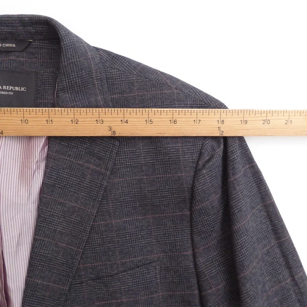 Banana Republic Mens Blazer Coat Charcoal Gray Plaid Tailored Fit 42R